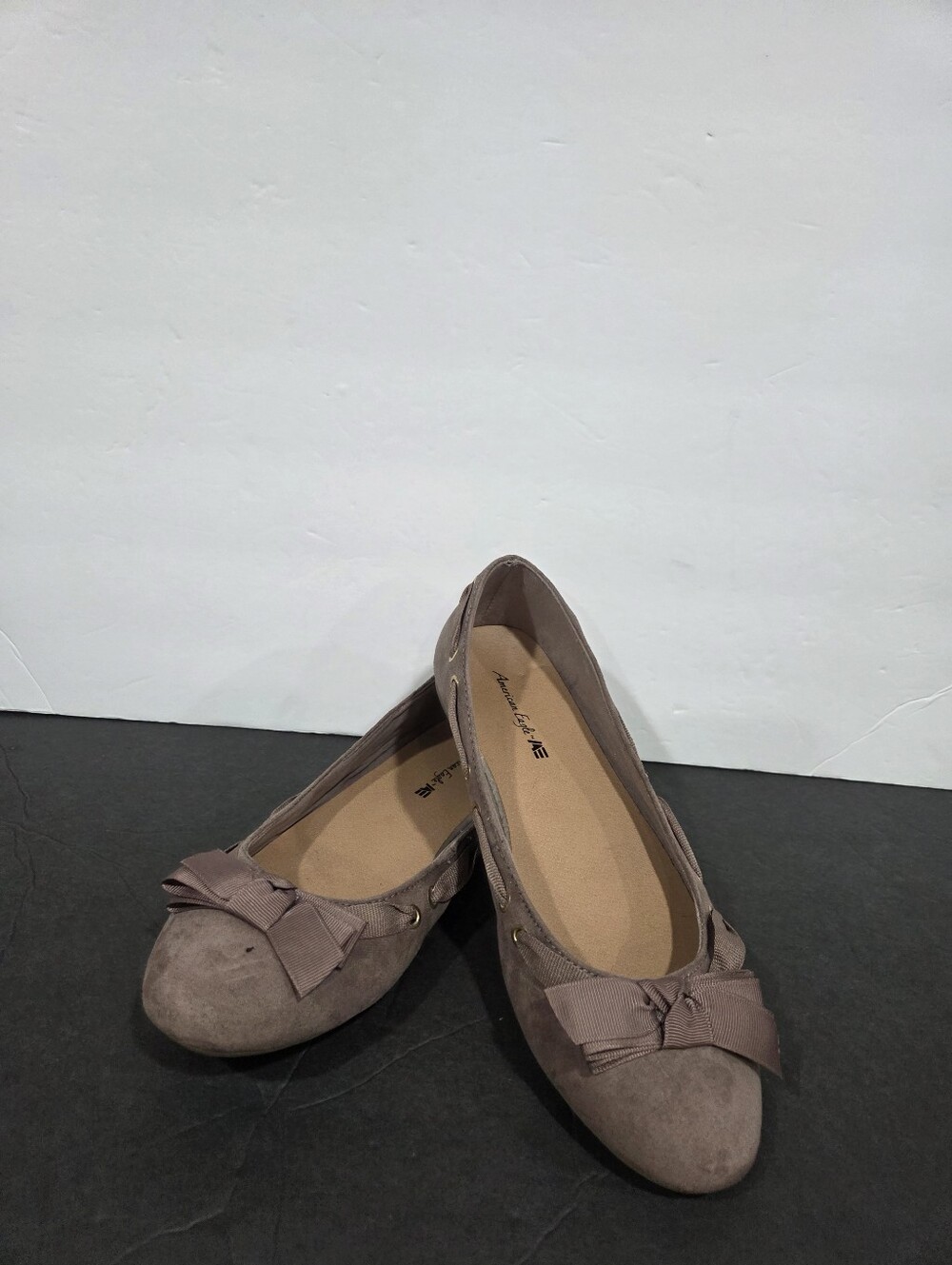 American Eagle Outfiters Taupe Bow-Trim Womenโs Ballet Flats Sz.9'